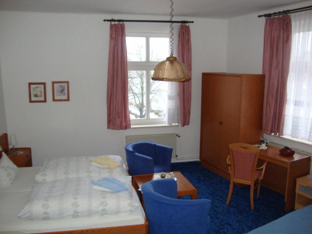 Haus Am Pfaffenteich Otel Schwerin  Oda fotoğraf